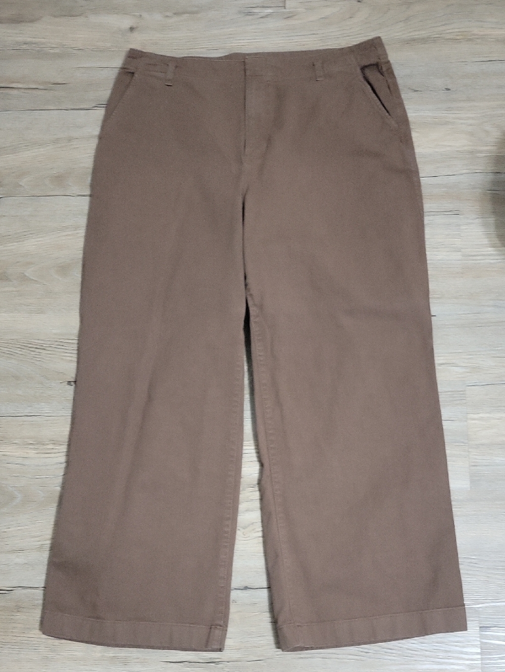 GAP Wide Leg Pants in Brown